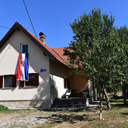 Holiday Home Matan Saborsko Exteriér fotografie