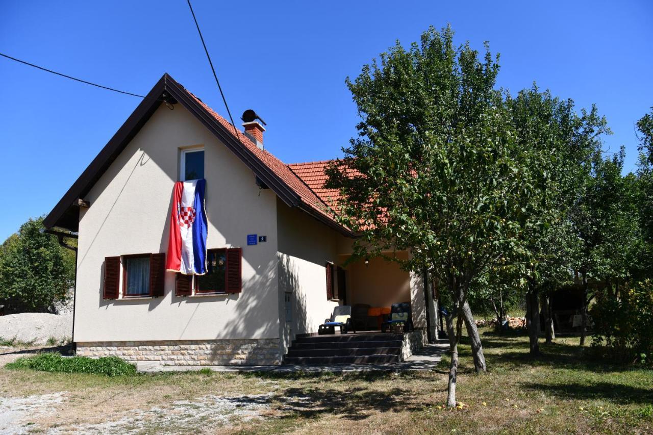 Holiday Home Matan Saborsko Exteriér fotografie